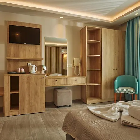 Hotel Iniohos Zante & Argassi