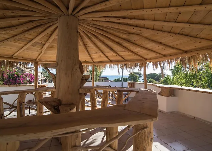 Iniohos Zante & Hotel