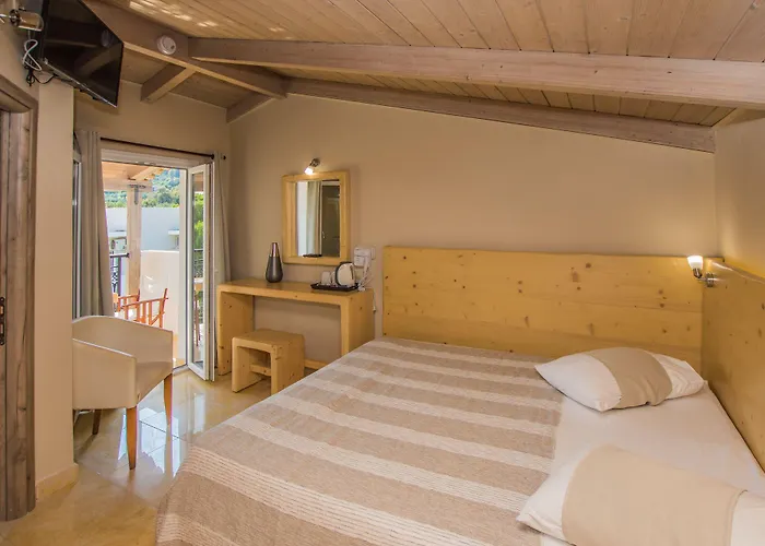 Iniohos Zante & Hotel Argassi