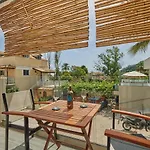 Iniohos Zante & Hotel