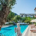 Iniohos Zante & 3*