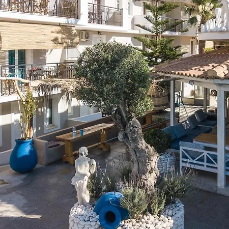 Iniohos Zante &