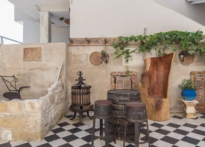 Iniohos Zante & Argassi