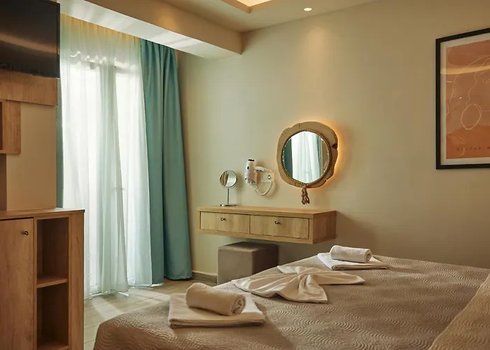 Iniohos Zante & Hotel Argassi