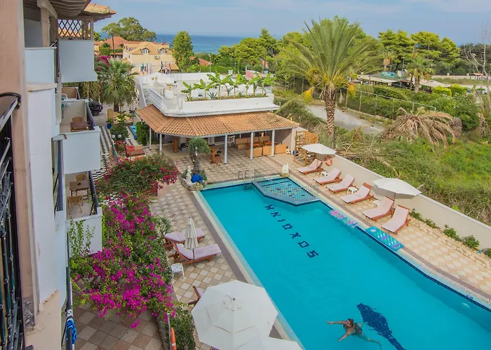 Iniohos Zante & 3* Argassi