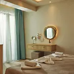 Iniohos Zante & Hotel Argassi