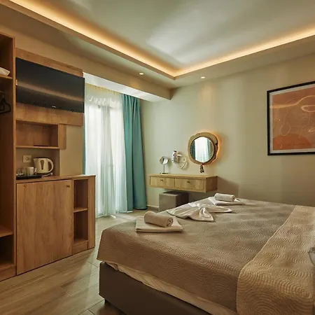 Iniohos Zante & Hotel Argassi