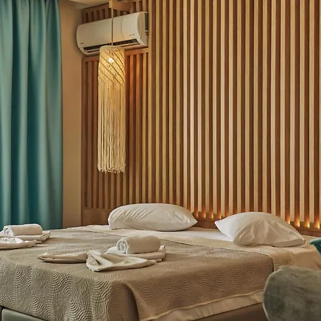 Iniohos Zante & Otel Argassi