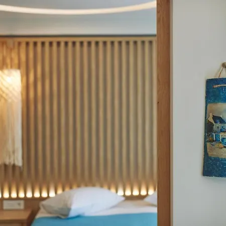 Iniohos Zante & Otel 3*
