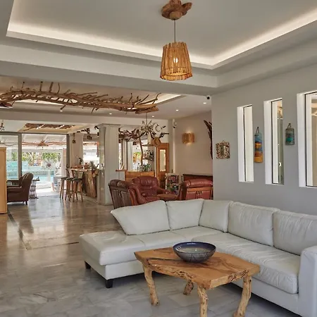 Iniohos Zante & Otel 3*