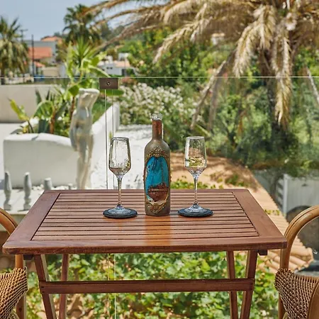 Iniohos Zante & Otel 3*