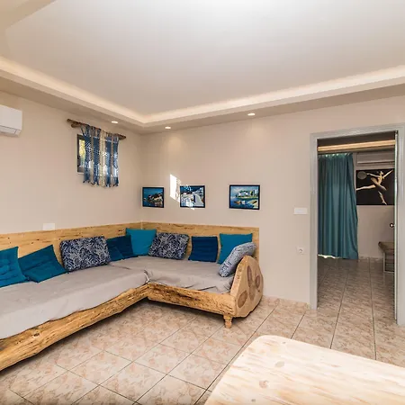 Hotel Iniohos Zante & Argassi